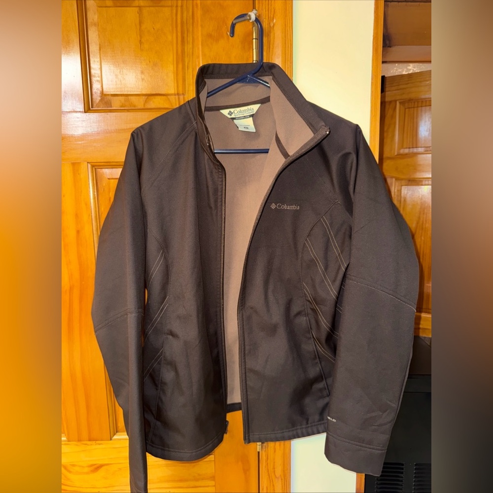 Columbia Women’s Brown XL Fleece Lined Jacket with Zipper